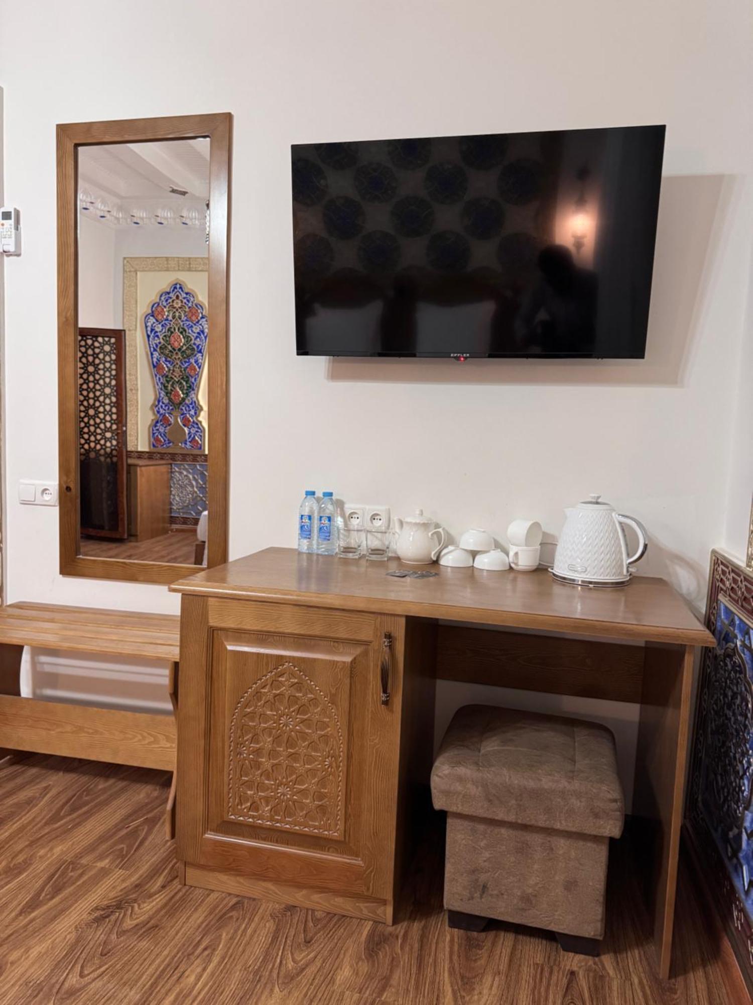 Guesthouse Muqaddam Buchara Buitenkant foto